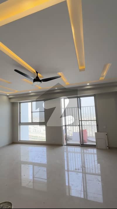 Lucky One 3 Bed Dd 2450 Sq Feet Executive Category Apartment
