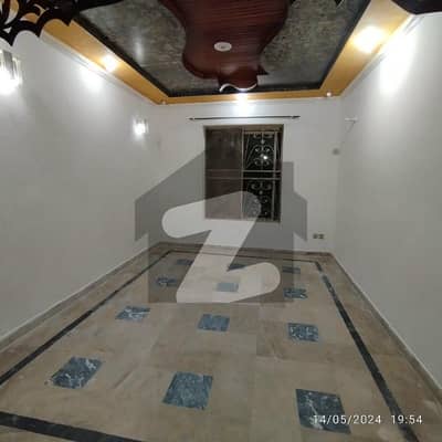 سمن آباد لاہور میں 6 کمروں کا 7 مرلہ مکان 3.6 کروڑ میں برائے فروخت۔
