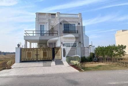 Stunning Modern 10 Marla Furnished House in Prime Location - Ready for Sale