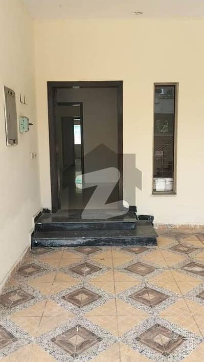 Army Housing Complex 17 Marla SU House 4 Bedroom Available For Rent In Askari 10 Sector-F Lahore Cantt