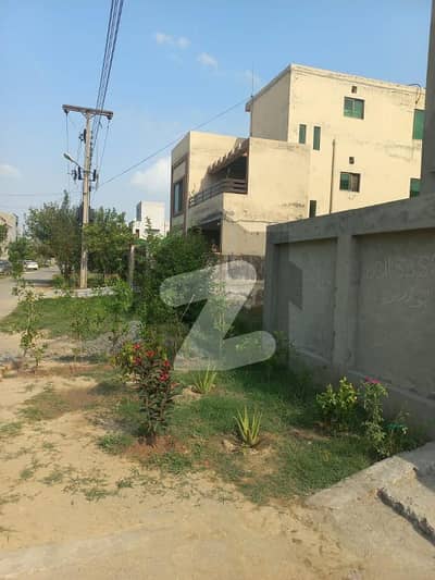 1 Kanal Grey Structure House For Sale