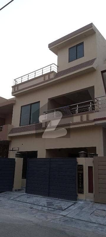 5.5 Marla Slightly Used LDA Approved Area House For Sale With Sui Gas And 2 Electricity Meter Connection In Jade Block Park View City Lahore