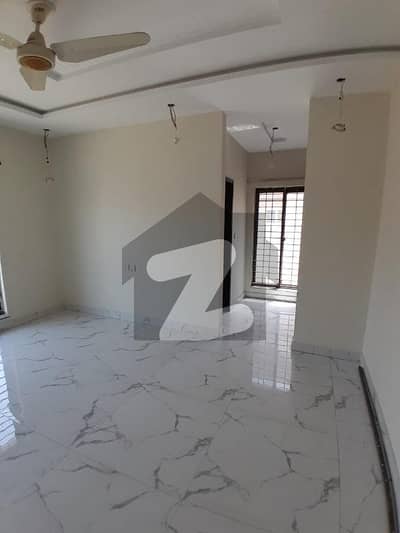 2 Bed Non Furnished Apartments Available For Rent DD Block Bahria Town Lahor