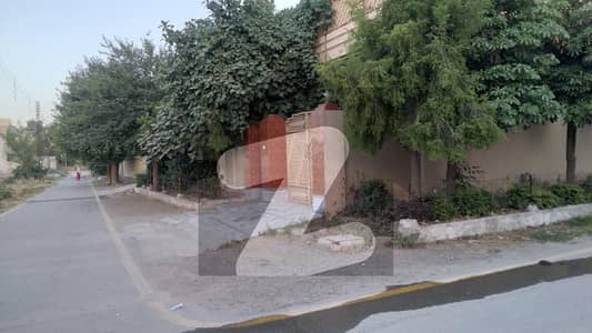 1.5 kanal House for urgent sale at armour colony phase 1 nowshera