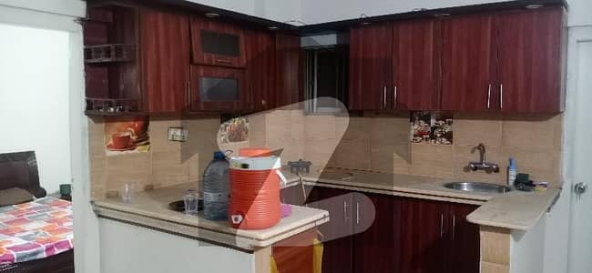 flat for rent in Rahat arcade 2nd Floor 2 bed long 2nd floor balcony with lift marbal floor all facilities Main road project family visit Naer mama chay wala Jauhar more Se Qreeb hwadar