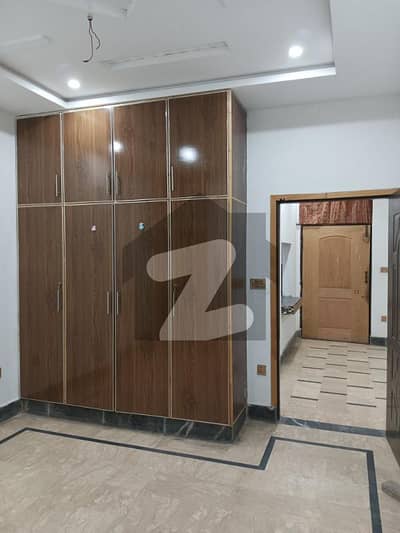6 Marla upper portion for rent available in Shadab colony main ferozepur road Lahore near Park Masjid commercial