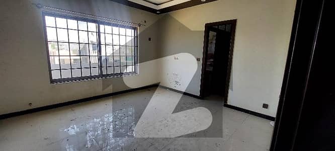 30x70 Renovated Double Unit House For Rent