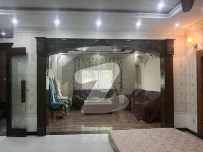 5 marla fulll house for rent in CC block bahria town lahore