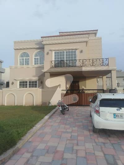 D-12/4 Brand New Spanish Style Triple Story House For Rent