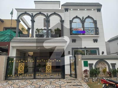 8 Marla Brand New House For Sale In Usman Block Bahria Town Lahore