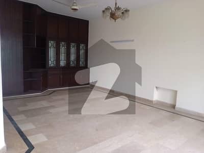 1 Kanal Full House For Rent Available In DHA Phase 1, Lahore.
