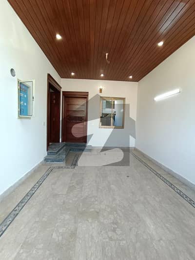 5 Marla Brand New Double Storey House For Rent Eden Executive Society Boundary Wall Canal Road Faisalabad