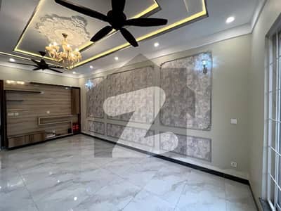 Brand New Beautiful Modern Style Luxurious House For Sale, Near To Main Boulevard And Near To Commercial Market And Masjid And Family Park , Golden Opportunity Top Location