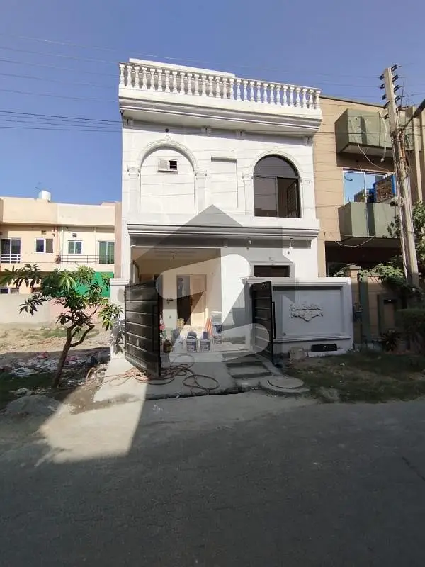 3.56 Marla House For Rent in Dream Avenue Lahore.