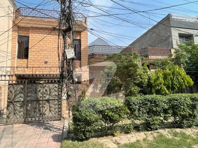 10 Marla Old House Is Available For Sale In Mehran Block