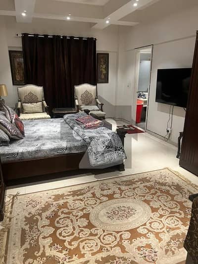 کلفٹن ۔ بلاک 2 کلفٹن,کراچی میں 3 کمروں کا 8 مرلہ فلیٹ 5.0 کروڑ میں برائے فروخت۔