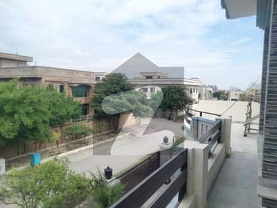 1 Kanal Upper Portion Available. For Rent in G-15 Islamabad. House Size 50*90.