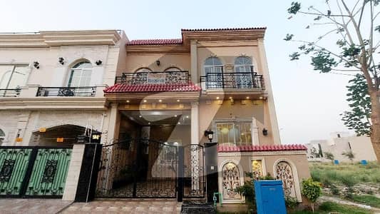 Centrally Located Prime Location House For Sale In DHA 9 Town - Block B Available