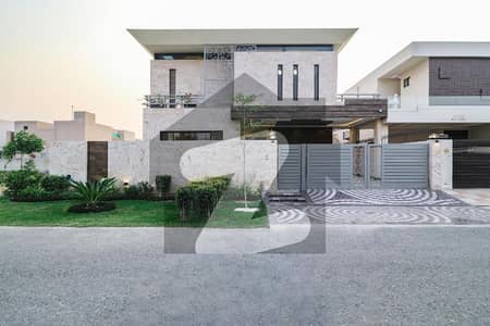 One Kanal Ultra Modern Luxurious Solid Bungalow At Top Location Once Visit