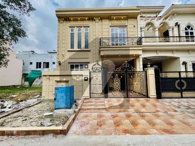 Citi Housing Society House Sized 10 Marla House Is Available For Sale