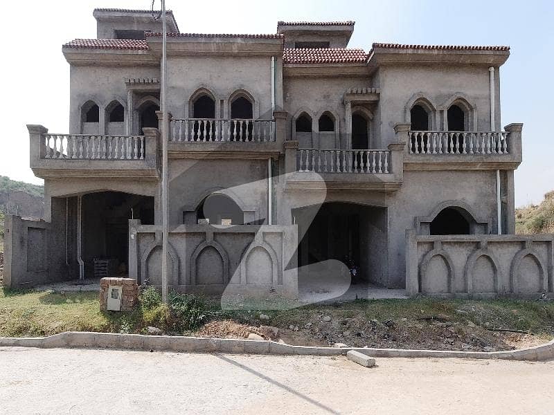 STRUCTURE HOUSE FOR SALE GARDEN CITY ZONE 5A Bahria Garden City Zone