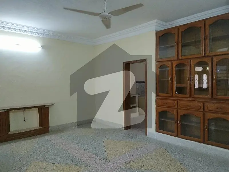 10 Marla House For Rent In Hayatabad Phase-4