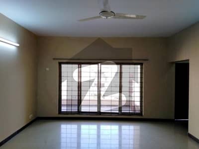 Flat In Askari 5 Sized 2239 Square Feet Is Available