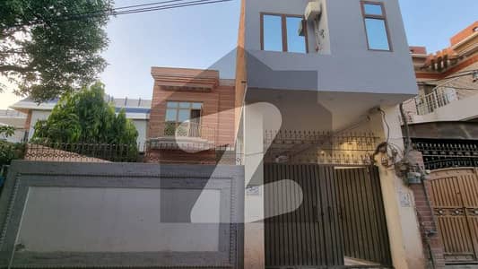 A Nicely Build 8.25 Marla House Available for Sale in GulgashtC Colony Multan