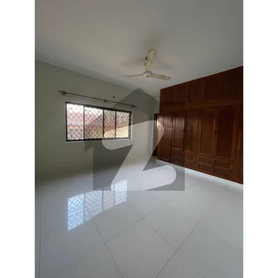 F-11/3 500 Yards Full House With Basement Double Unit 5 Bedrooms Ample Parking And Rent Is Rs. 425000/-