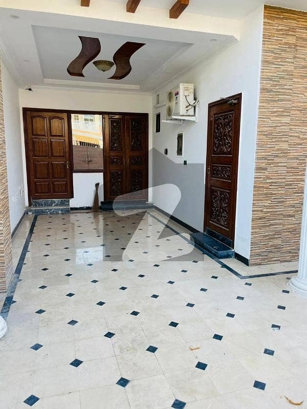 I-8 /3 House For Sale I-8 /3 House For Sale