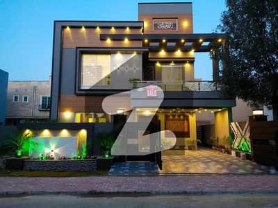 10 Marla Luxury Designer House For Sale In Bahria Orchard Phase 1.