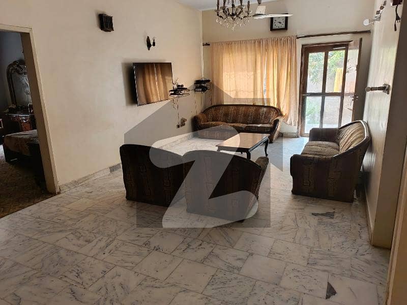 Ground plus one house corner near to main Rashid minhas road Ground plus one house corner near to main Rashid minhas road