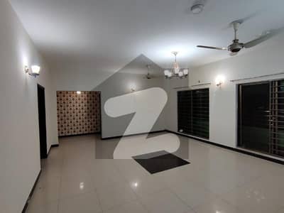 10 Marla 3 Bedroom Apartment For Rent In Askari 10