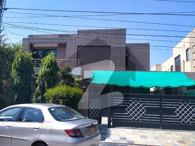 1 KANAL UPPER PORTION Available FOR RENT IN DHA PHASE 3