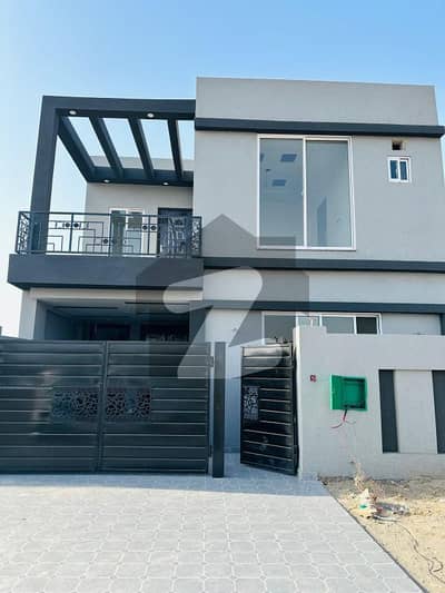 Luxuries 5-Marla Double Storey House For Sale In Bahria