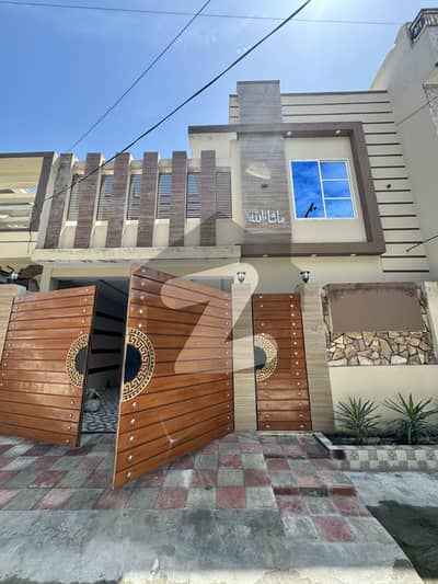7 Marla luxury house for sale executive loges Peshawar