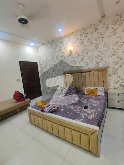 جوبلی ٹاؤن ۔ بلاک اے جوبلی ٹاؤن,لاہور میں 5 کمروں کا 10 مرلہ مکان 2.75 کروڑ میں برائے فروخت۔