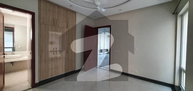 5 MARLA HOUSE FOR RENT IN DHA 9 TOWN BLOCK A