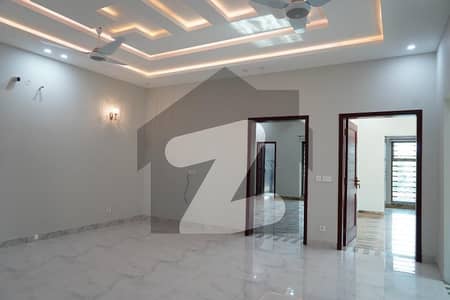 10 MARLA BRAND NEW HOUSE FOR SALE IN LDA AVENUE 1LAHORE