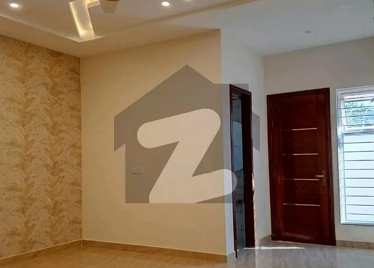 1700 Square Feet Flat For Sale In Beautiful Bahria Enclave