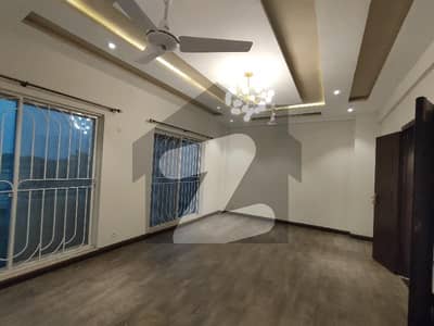 10-Marla 03-Bed Luxury Brand New Flat Available For Sale in Askari-01 Lahore Cantt.
