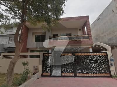 گلریز ہاؤسنگ سوسائٹی فیز 4 گلریز ہاؤسنگ سکیم,راولپنڈی میں 5 کمروں کا 10 مرلہ مکان 3.9 کروڑ میں برائے فروخت۔