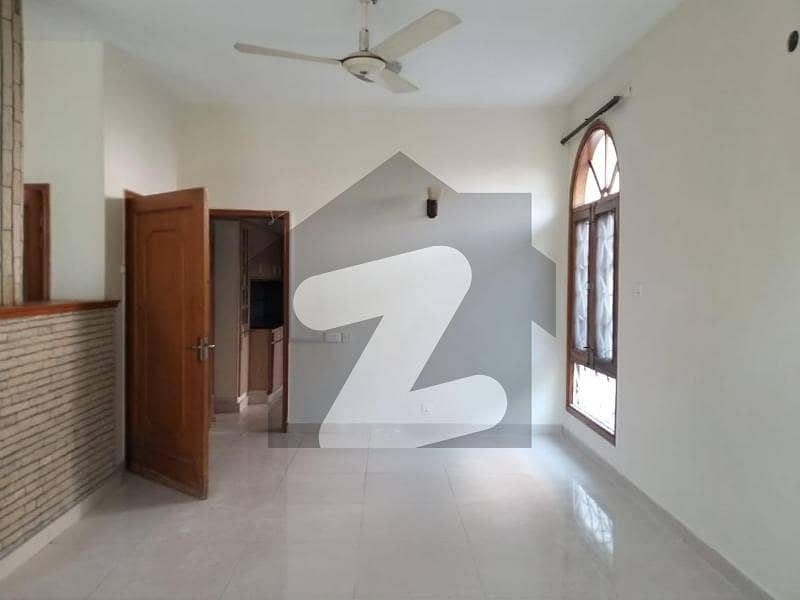 ایف ۔ 7 اسلام آباد میں 4 کمروں کا 2 کنال مکان 42.5 کروڑ میں برائے فروخت۔ ایف ۔ 7 اسلام آباد میں 4 کمروں کا 2 کنال مکان 42.5 کروڑ میں برائے فروخت۔