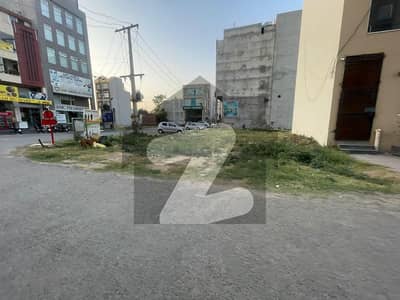 2 MARLA COMMERCIAL PLOT FOR SALE IN STATE LIFE HOUSING SOCIETY