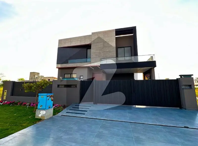 Kanal Luxurious Brand New Basement Bungalow with Pool DHA Phase 7