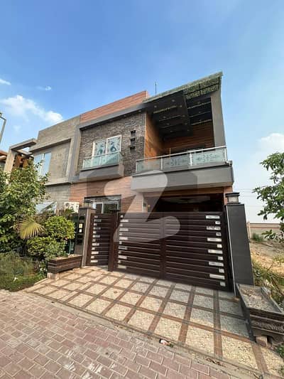5 Marla Adorable Fully Furnished Used House is Up For Sell In Secter F Bahria Town Lahore.