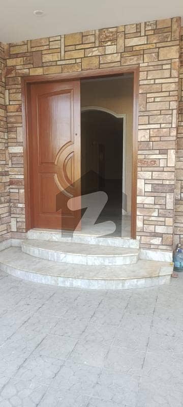 Prime Location 500 Square Yards House For rent In Beautiful DHA Phase 6