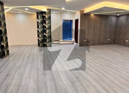 1100 Square Feet Brand New Corporation Office For Rent At Main Boulevard Gulberg 3 Lahore