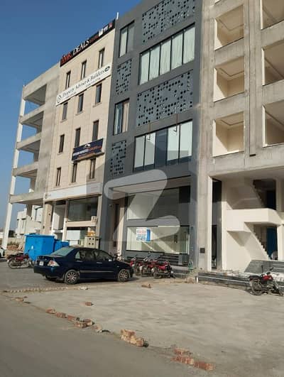 Al Haider real agency offer 8 marla commercial floor available for rent in Dha phase 5