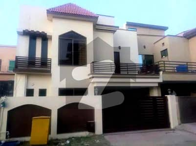 7 Marla Investor Rate House Available For Sale In Abubakar Block